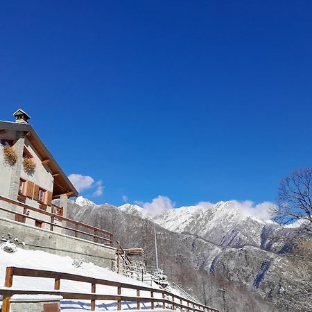 Casa All'Alpe Gaggetto B & B Anzino エクステリア 写真