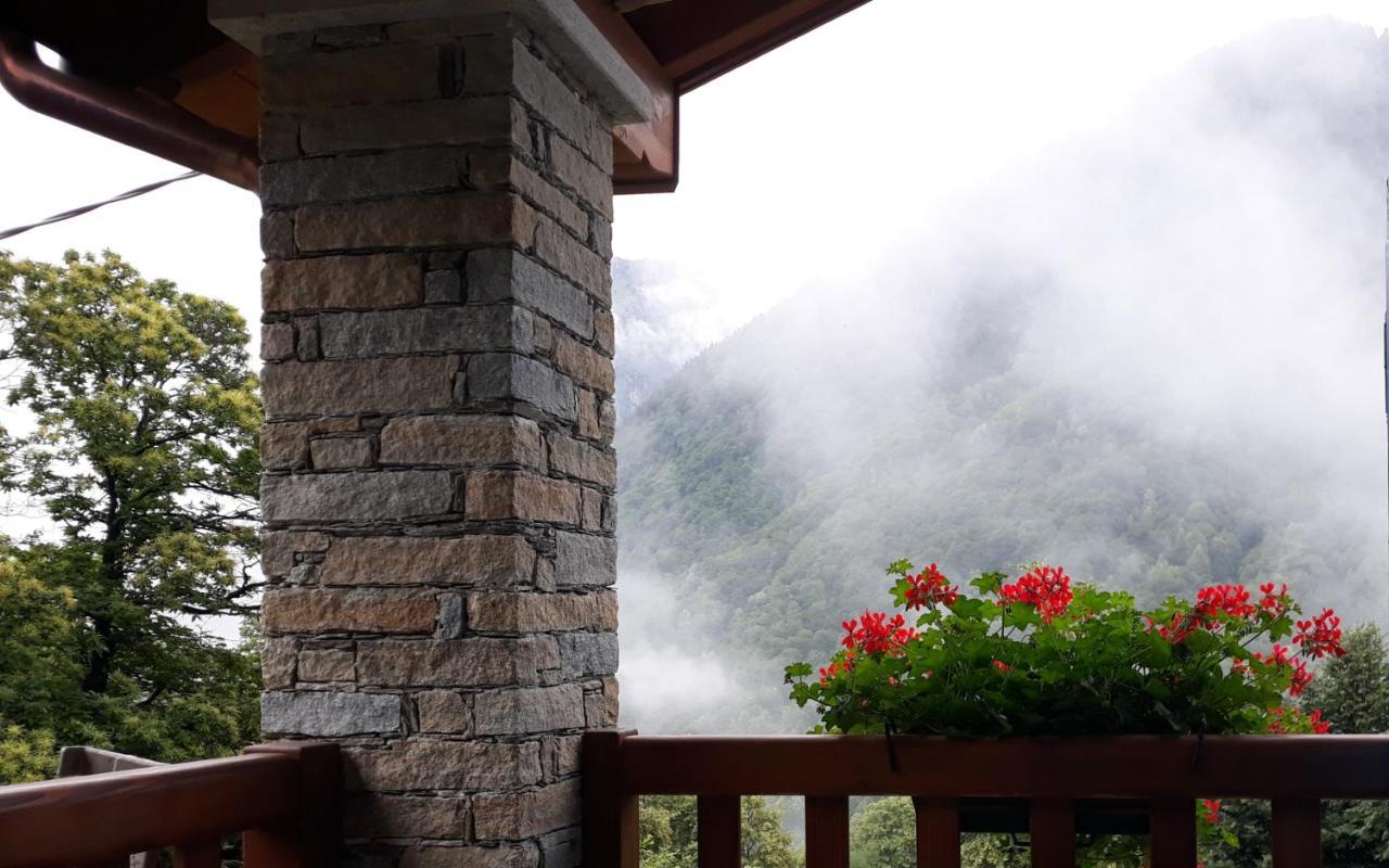 Casa All'Alpe Gaggetto B & B Anzino エクステリア 写真