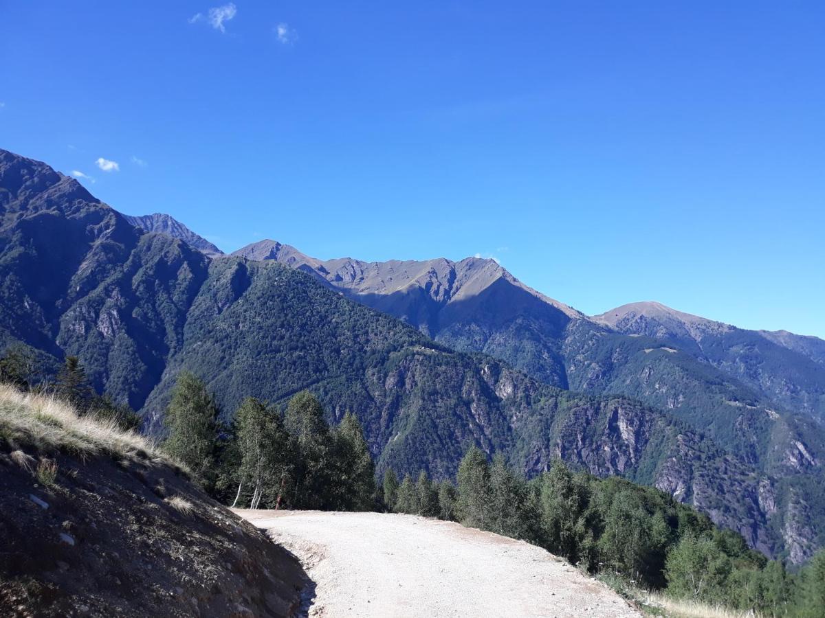 Casa All'Alpe Gaggetto B & B Anzino エクステリア 写真