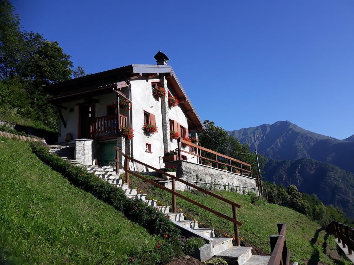 Casa All'Alpe Gaggetto B & B Anzino エクステリア 写真
