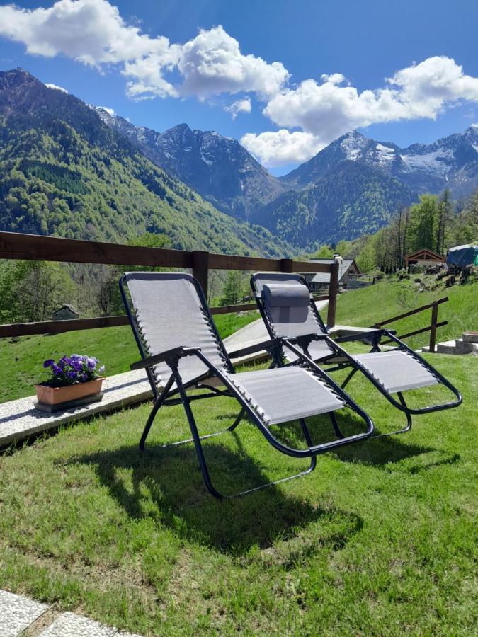 Casa All'Alpe Gaggetto B & B Anzino エクステリア 写真